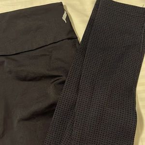 Pheel leggings with mesh bottom detail. ALO